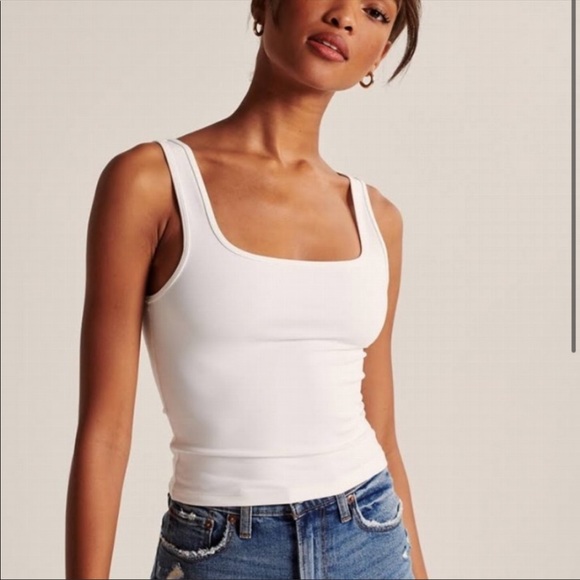 Abercrombie & Fitch Tops - White Abercrombie & Fitch Seamless Tank Top A&F Soft Size L Large New